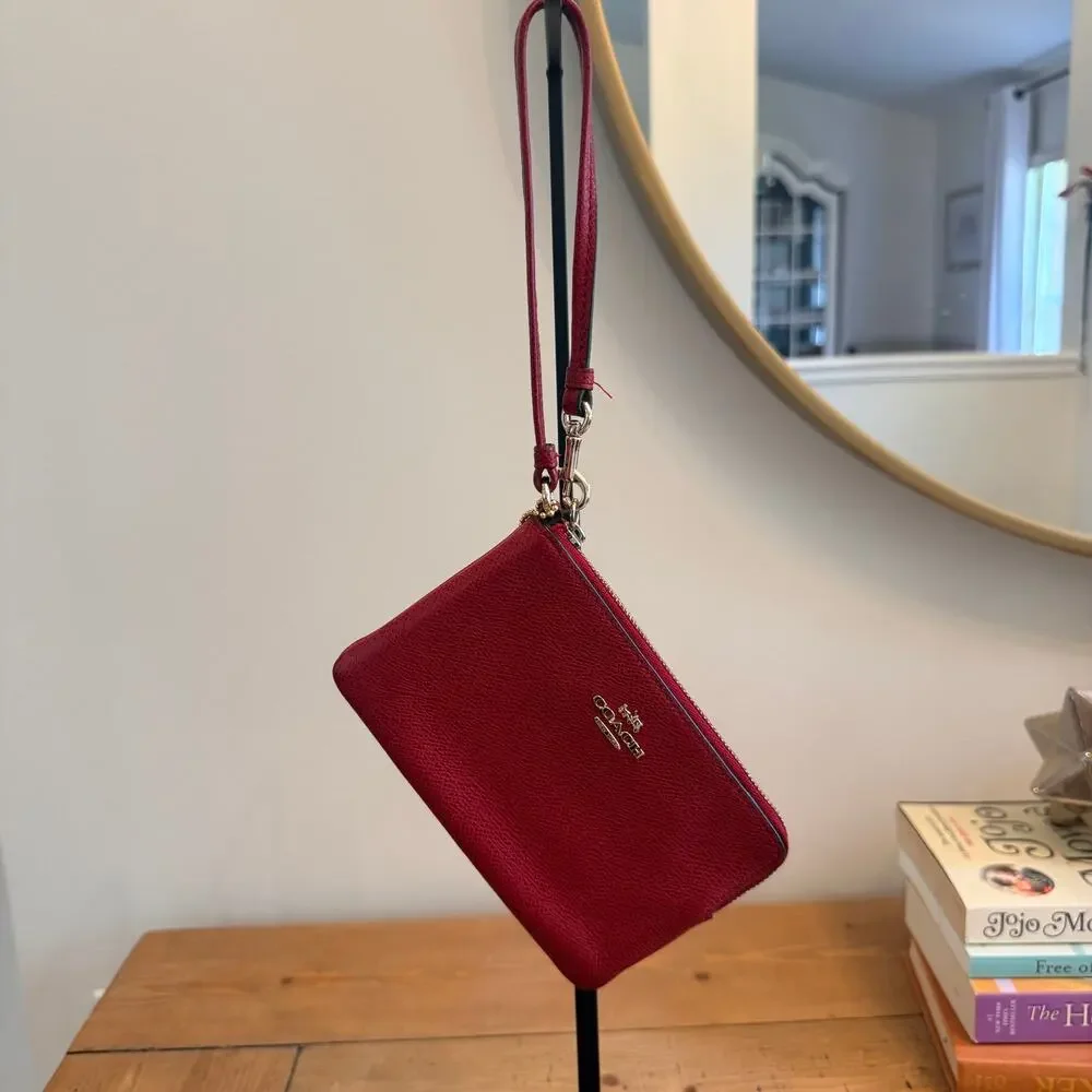 Coach Corner Zip Wristlet Red Pebbled Leather Gold Hardware Small Wallet